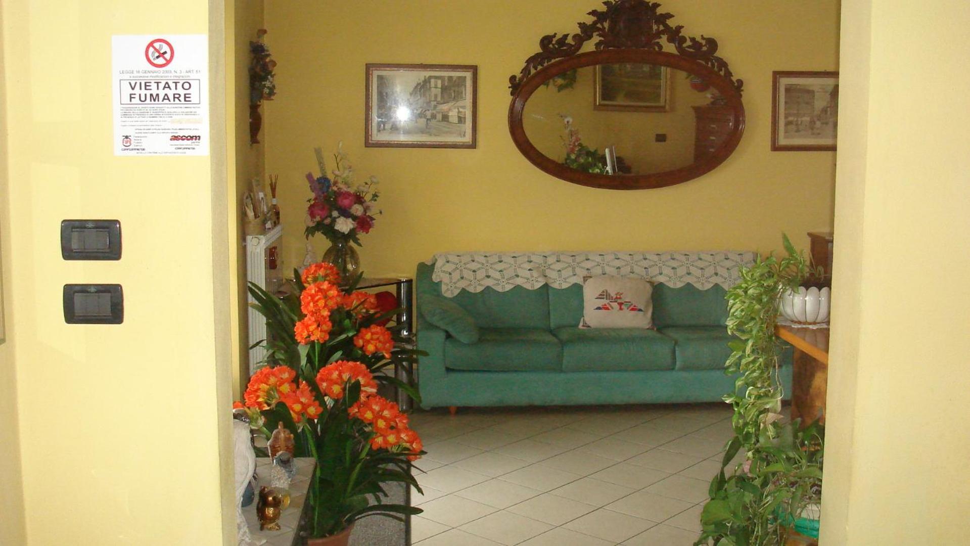 פארמה Albergo Il Gufo מראה חיצוני תמונה